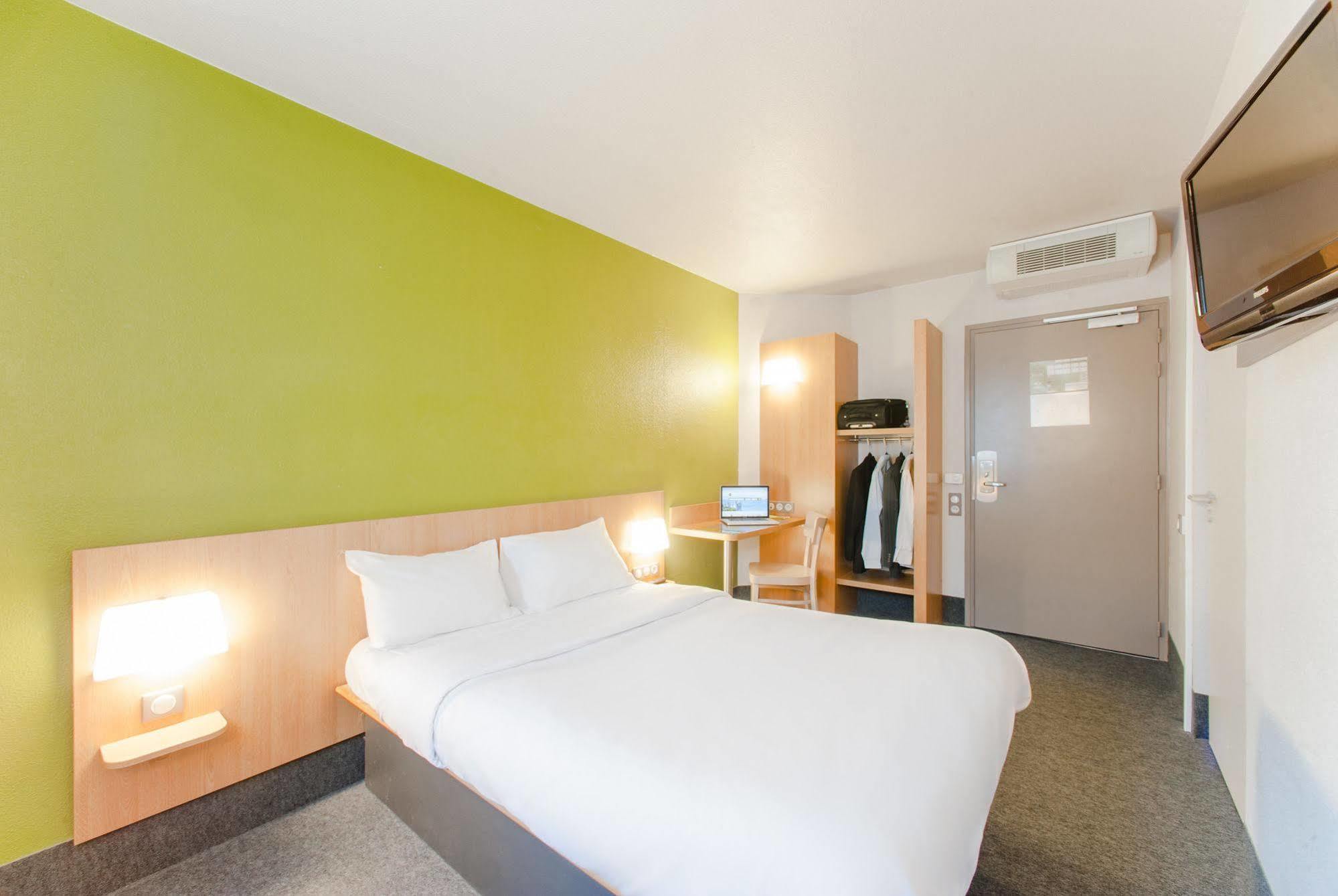 B&B Hotel Troyes Saint-Parres-Aux-Tertres Exterior foto